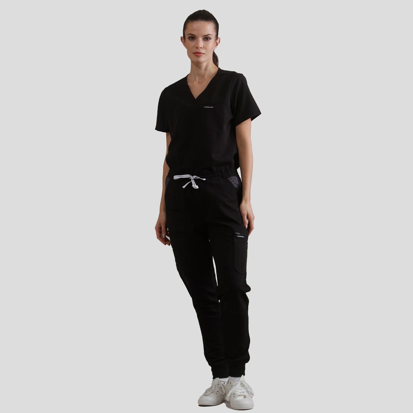 Bari 1-Pocket Scrub Top